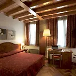 Primotel Hotel 4*