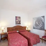 Primotel Hotel 4*