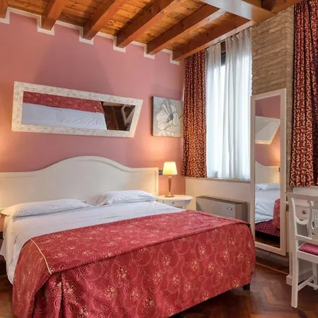 Primotel Hotel