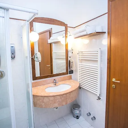 Primotel 4*
