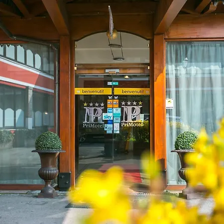 Primotel 호텔 4*