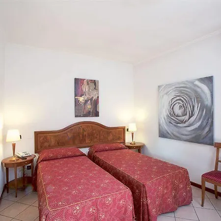 Primotel Hotell 4*